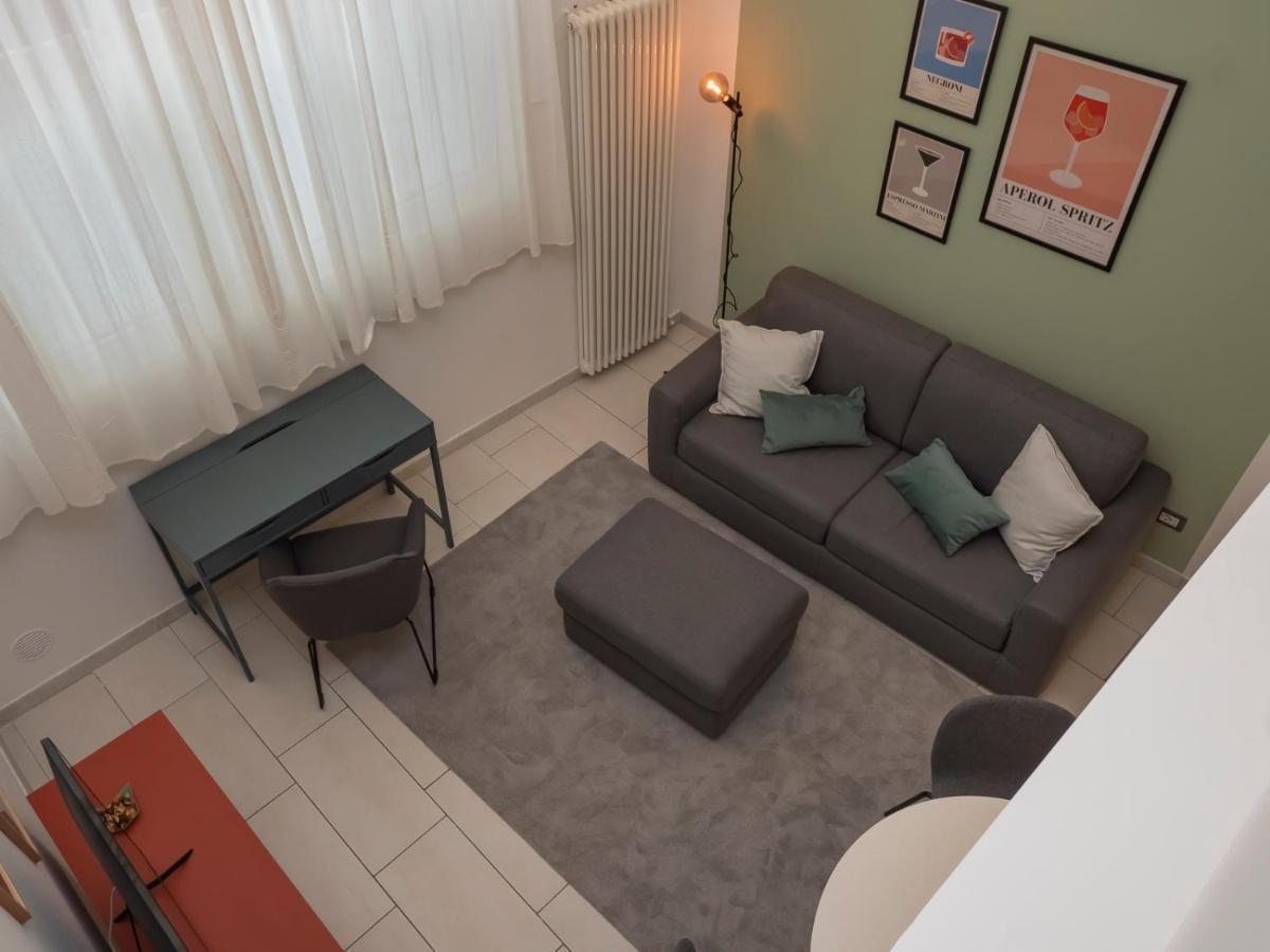 Ihost Apartment - Romilli 17A Mailand Exterior foto